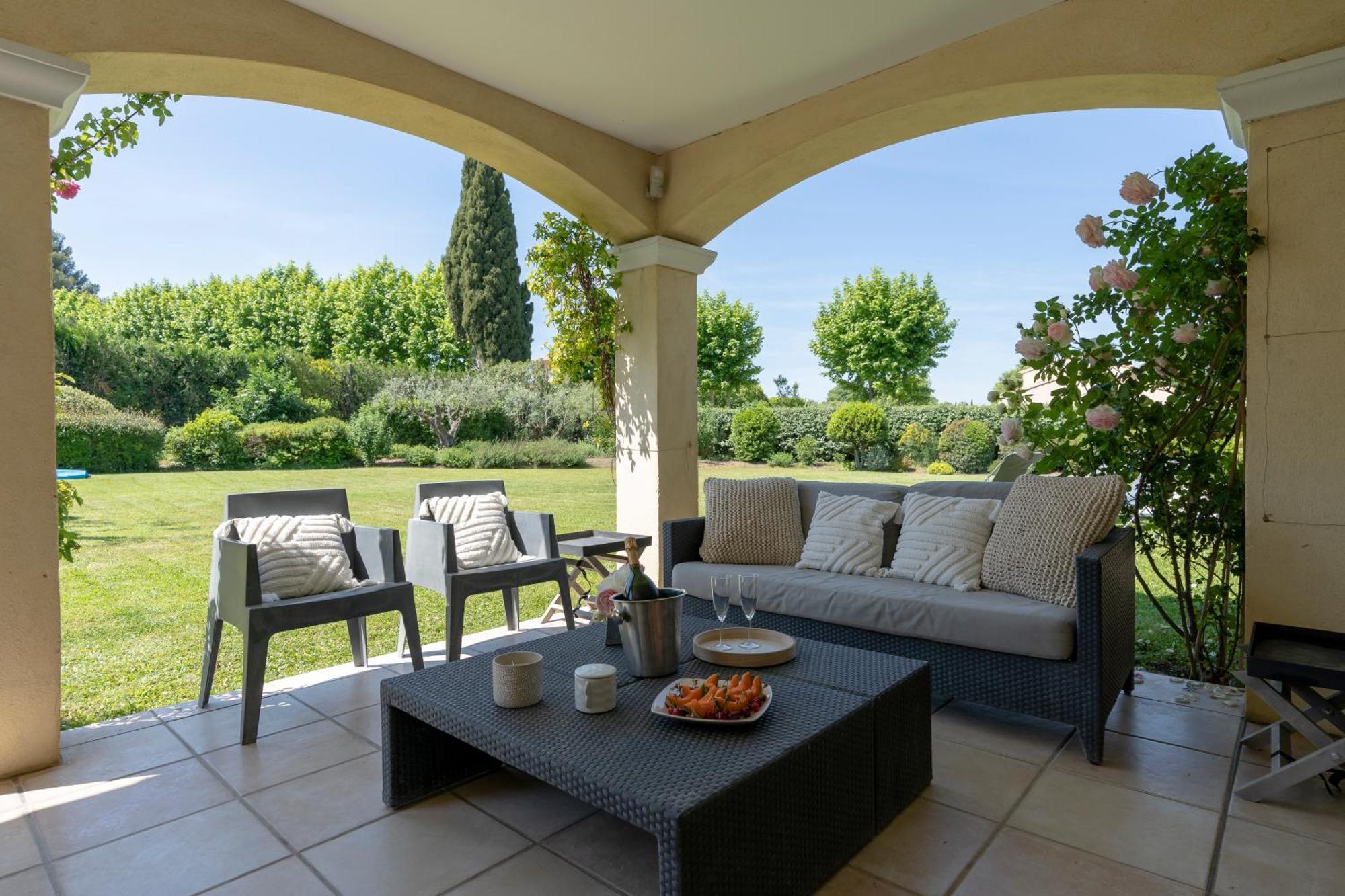 Villa Indigo Saint-Rémy-de-Provence Εξωτερικό φωτογραφία