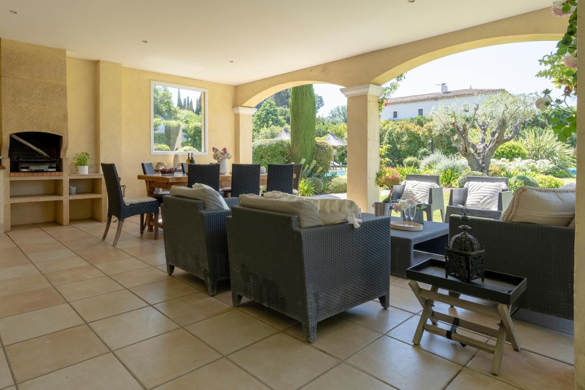 Villa Indigo Saint-Rémy-de-Provence Εξωτερικό φωτογραφία